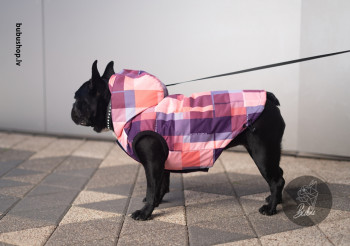 PINK POWDER ROOM ar stepētu oderi PINK POWDER ROOM ar stepētu oderi